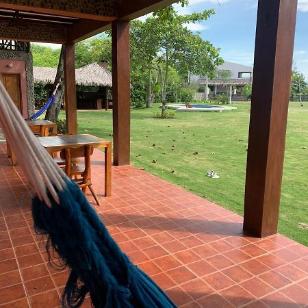 Casa Roja Hostel Montañita エクステリア 写真