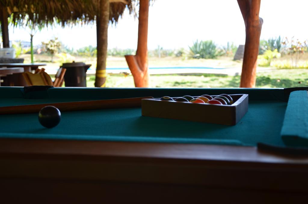 Casa Roja Hostel Montañita エクステリア 写真